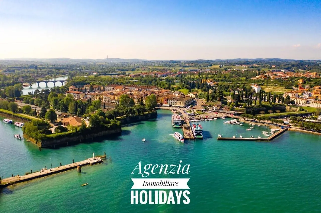 Apartmán Appartamento Pederzoli Peschiera del Garda